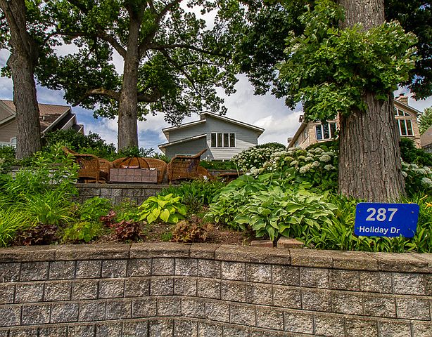 1st image of 287 Holiday Dr