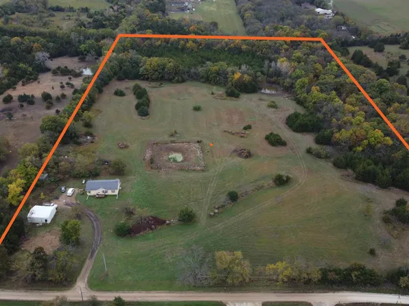 15571 154th Rd, Mayetta, KS 66509