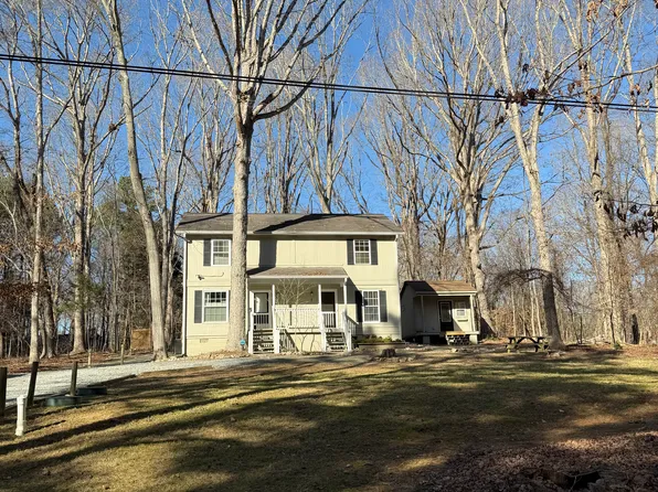 925 Shady Lawn Road Ext #B, Chapel Hill, NC 27514