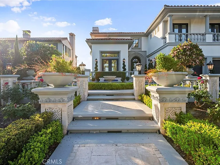 7 Vista Luci — Photo 2