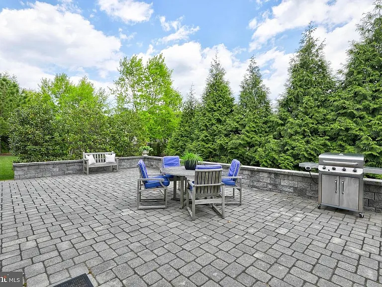 34522 Skyler Dr — Photo 2