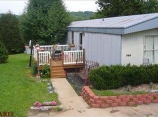 904 Crest Ct, House Springs, MO
