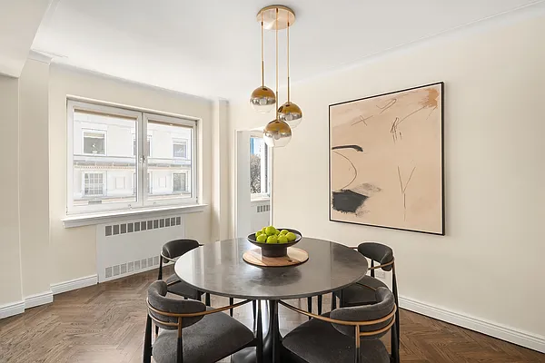 Sold by Compass | media 7