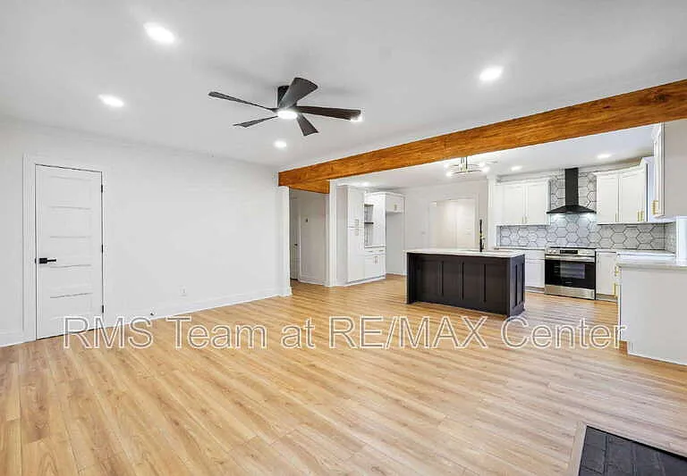 1448 Westboro Dr SW — Photo 6