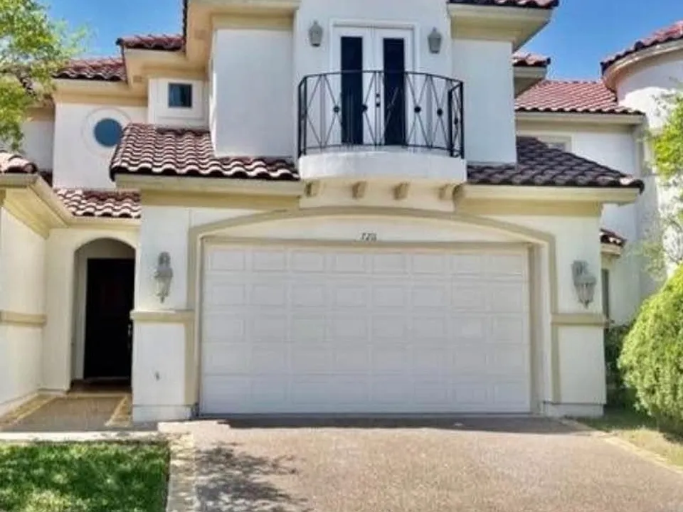 7211 Lake Victoria Rd