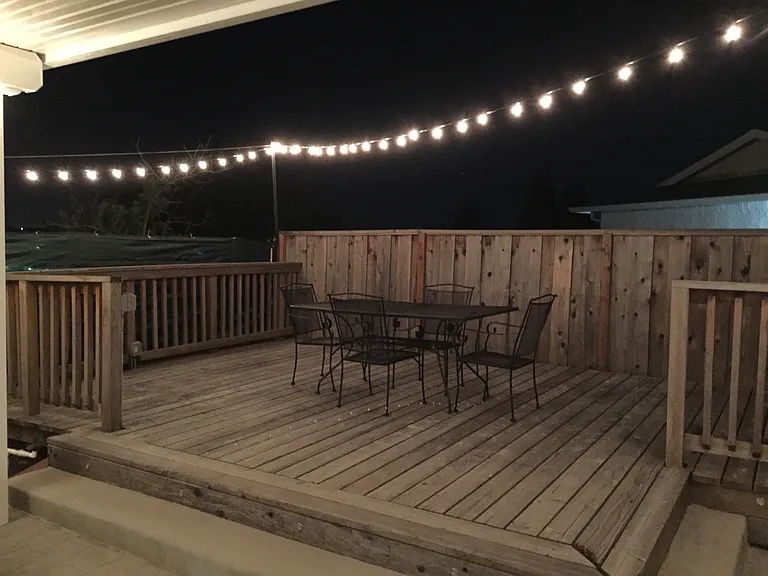 210 Appian Way — Photo 2