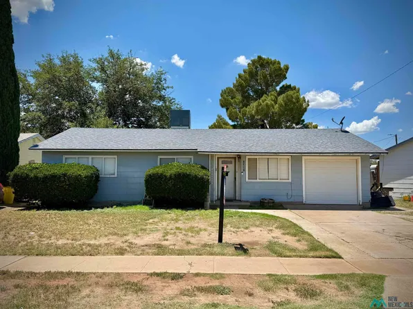 1301 N Llano Dr, Hobbs, NM 88240
