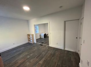55 Trumbull St #1S, New Haven, CT 06510