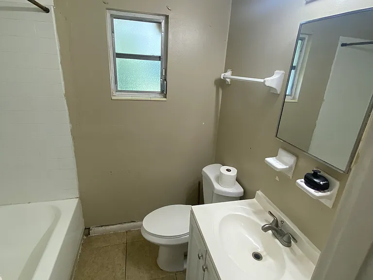 265 Lee Dr — Photo 13