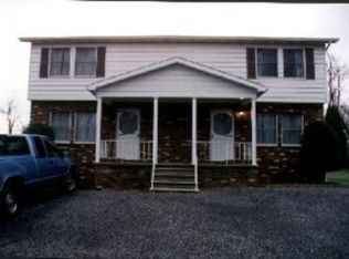 1469 Saxman Ave, Morgantown, WV 26505