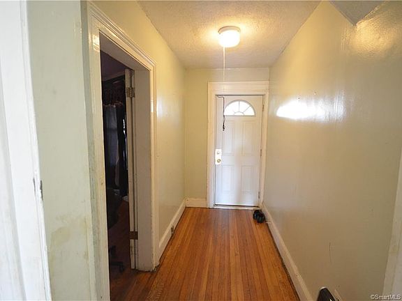 4th image of 797 Brewster St #799