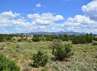 13 Recado Rd, Santa Fe, NM 87508
