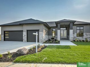 21313 A St, Elkhorn, NE 68022