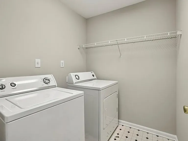 750 Hedgewick Trl — Photo 13