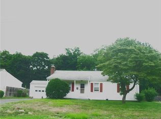 104 Timothy St, Newington, CT 06111