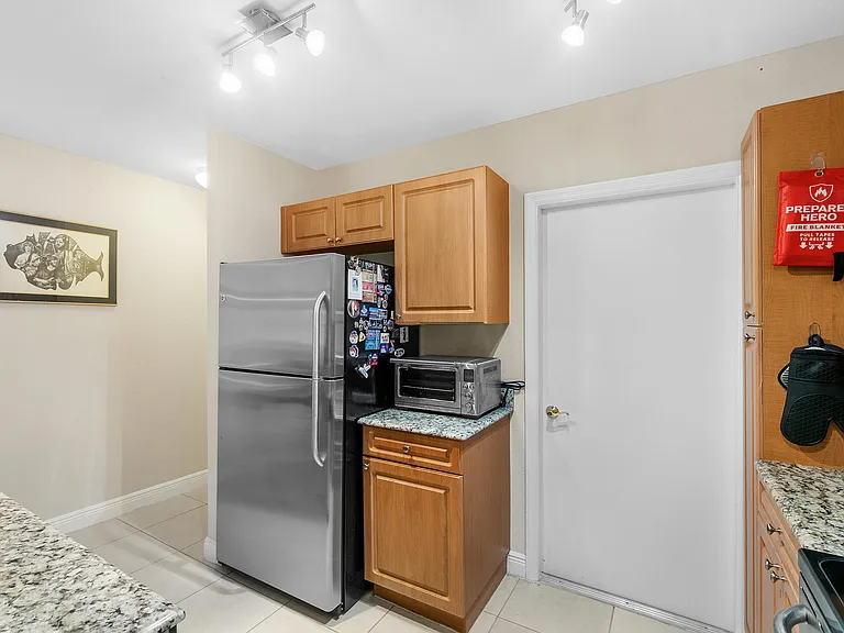 6719 Old Farm Trl — Photo 13