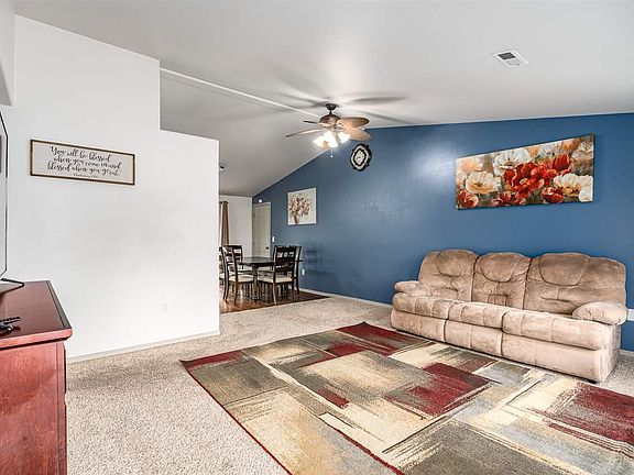 4th image of 12514 W 11th Ave