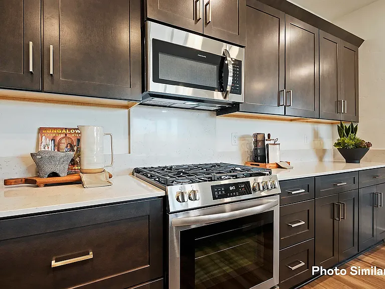 1748 N Big Star Ave — Photo 7