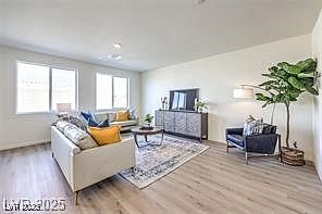 5th image of 1027 Gentle Swan St #689