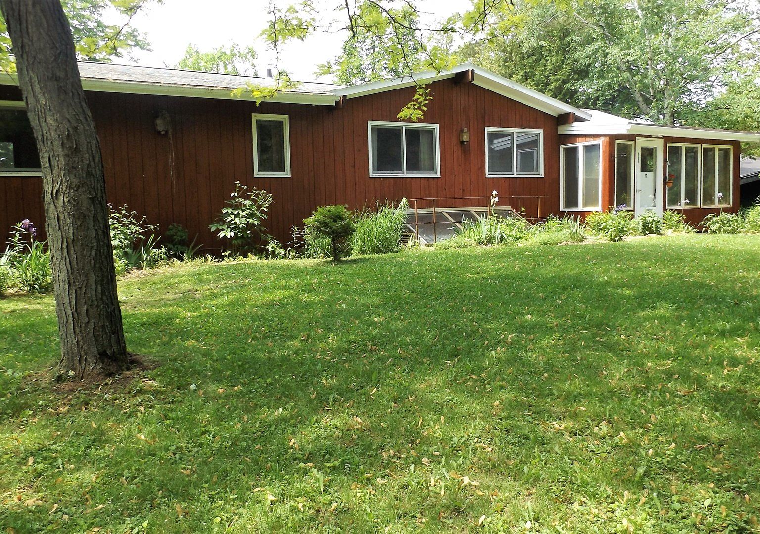 9202 Pigeon Lake Rd, Valders, WI 54245 Zillow