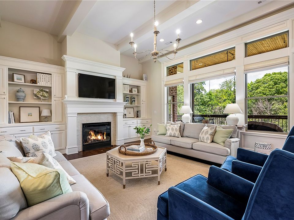 1st image of 3140 Laurel Cir