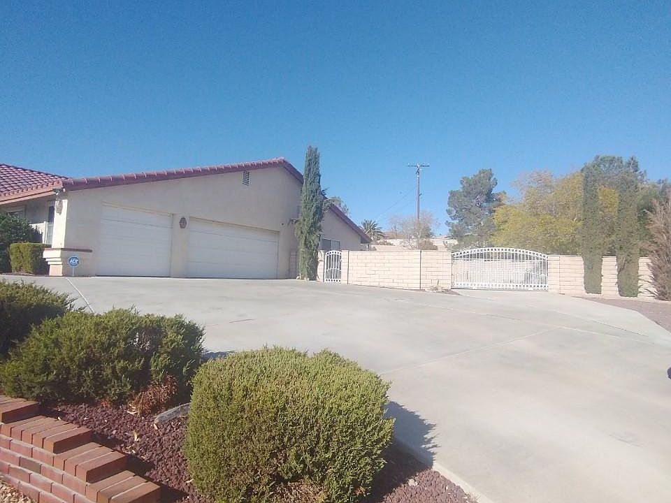 1st image of 13573 Sunset Dr