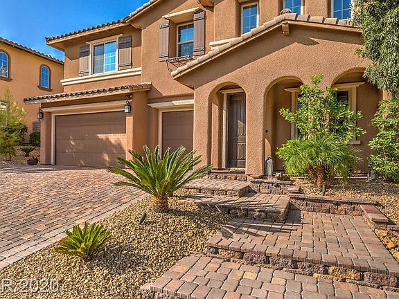 3rd image of 12110 Highland Vista Way
