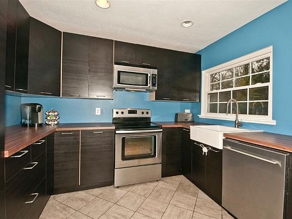 2nd image of 6769 Beechmont Ave