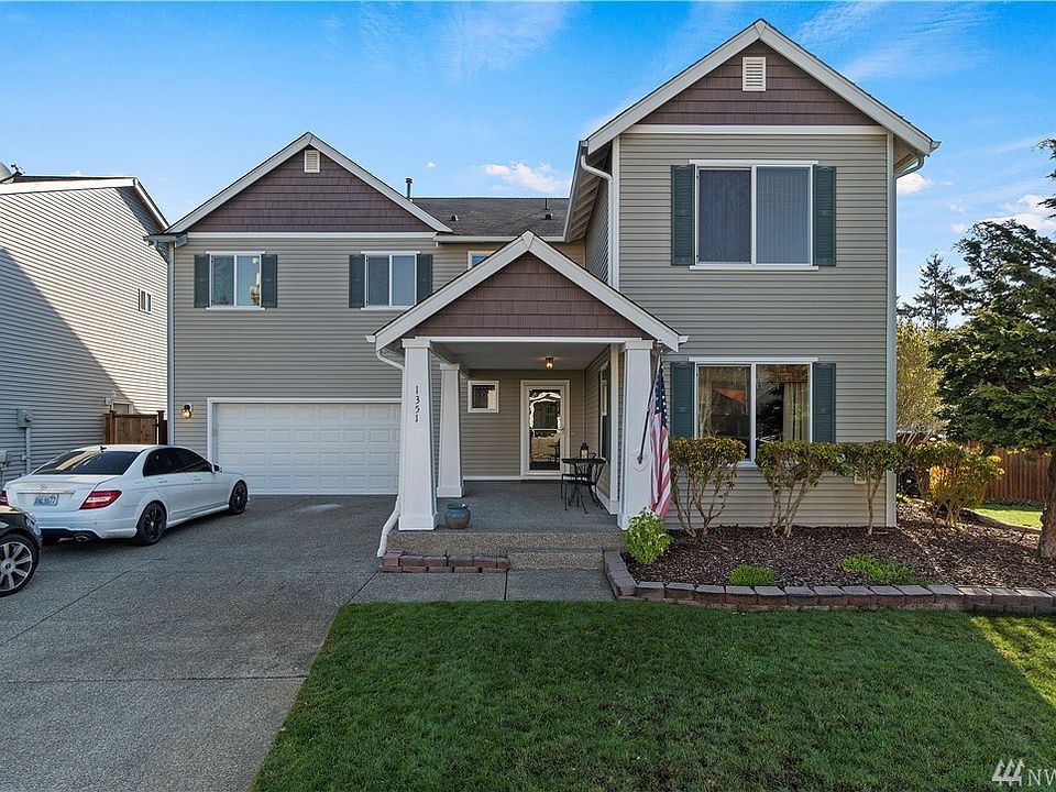 Welcome to 1351 Foreman Rd in Dupont!