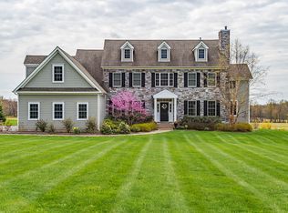 18 Mount Salem Rd, Pittstown, NJ 08867