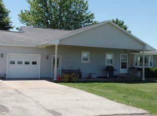 401 E Lake St, CHILTON, WI 53014
