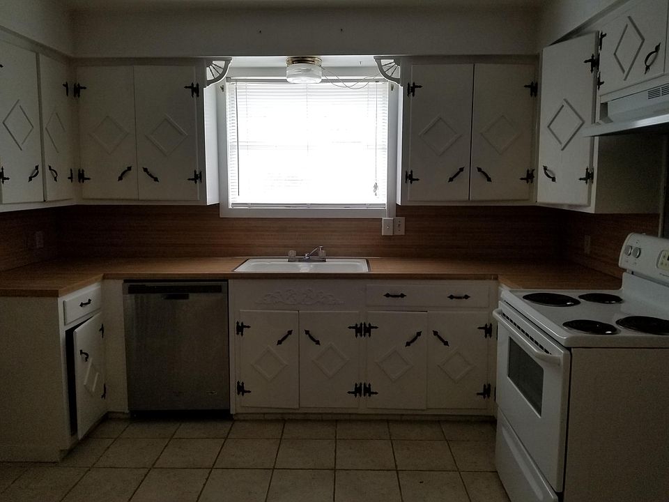 1st image of 3623 Avenue E