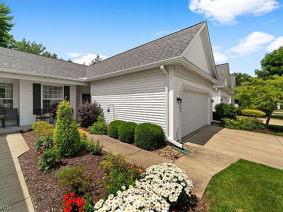 3rd image of 6940 Cottage Cir #16