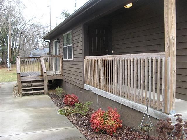 1st image of 518A Pilgrim Ct