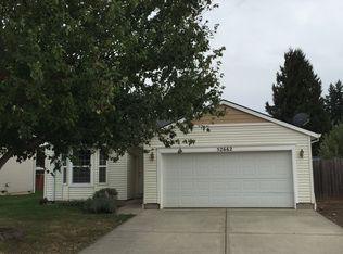 52662 Sheena Pl, Scappoose, OR 97056