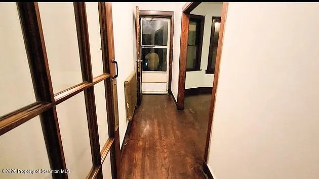 3 bed, 2.0 bath, 1400 sqft, $1,600 — Photo 4
