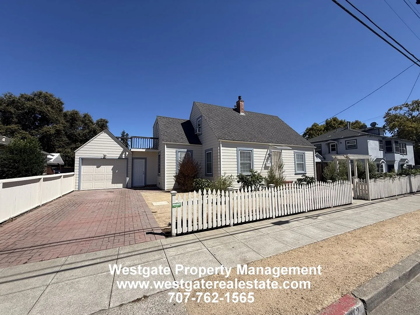 Charming 4/2 West Petaluma Home - 312 Fair Street — Photo 4