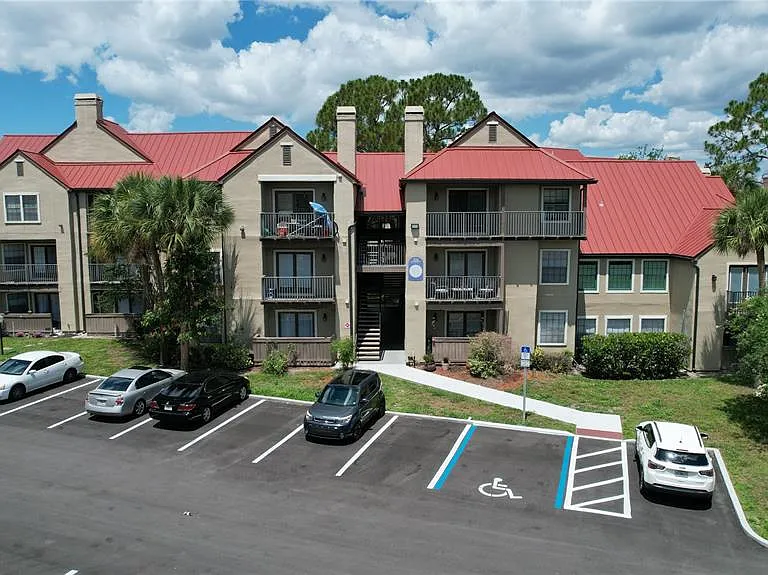 216 Afton Sq #309 — Photo 27