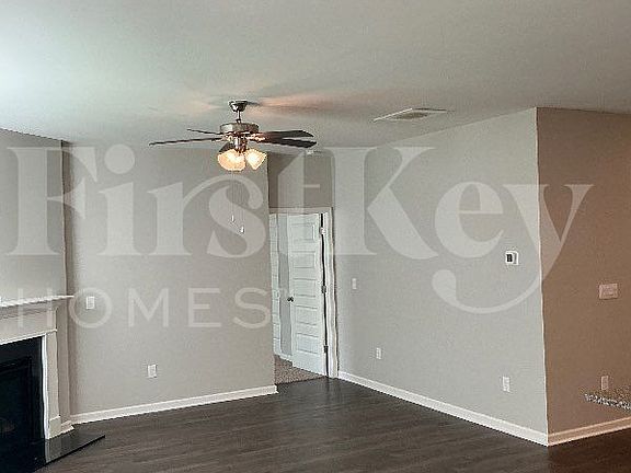 2nd image of 206 Graham Campbell Ln