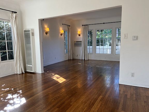 4th image of 4015 Garden Ave #4015