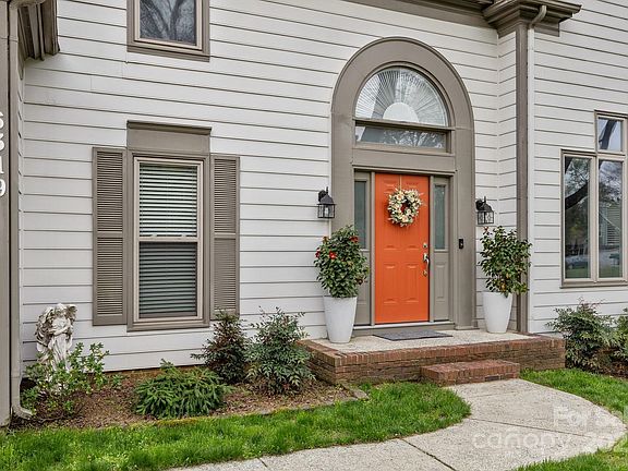 4th image of 6319 High Creek Ct