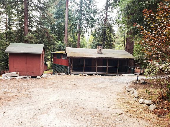 3rd image of 849 Hillcrest Dr