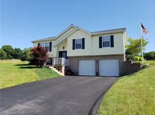 212 Ali Dr, Pleasant Unity, PA 15676