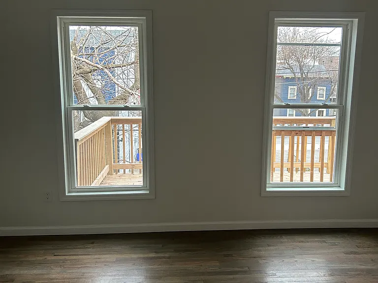 346 Madison Ave #3 — Photo 12