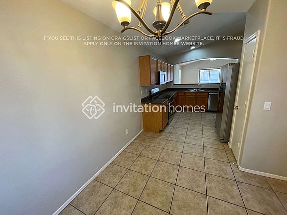 5th image of 10931 W Meadowbrook Ave