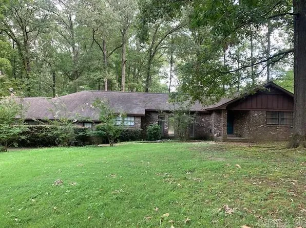 109 Watkins Dr, El Dorado, AR 71730