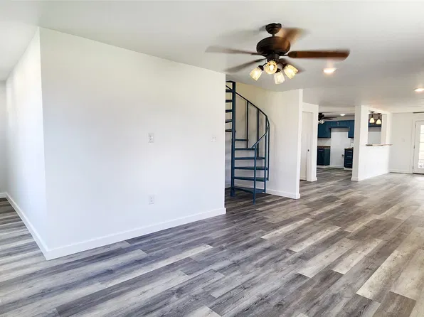 401 E Pierce St, Winters, TX 79567