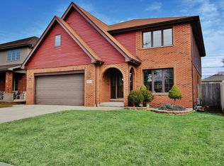 9539 Merrimac Ave, Oak Lawn, IL 60453