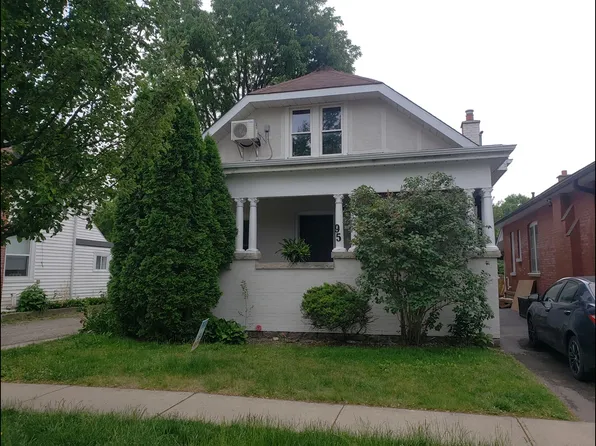 95 Cayuga St #2, Brantford, ON N3S 1X1