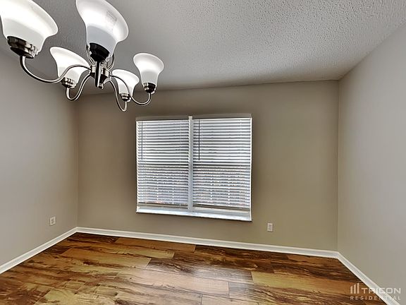 4th image of 2692 Tansboro Dr